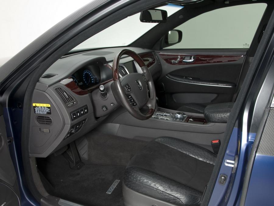  Hyundai Equus by RMR Signature 2010 года  (фото 6 из 7)
